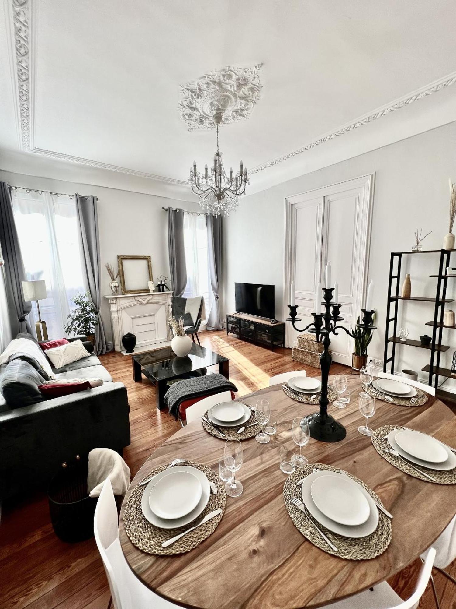 Superbe Appartement De 105 M2, Hyper Centre Avec Terrasse, Parking, A 5 Min De La Mer Ницца Экстерьер фото